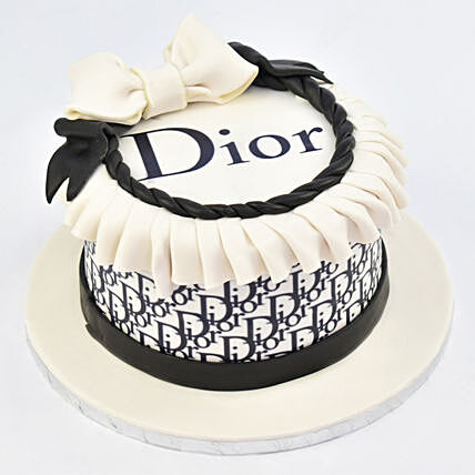 Chocochic Dior Cake