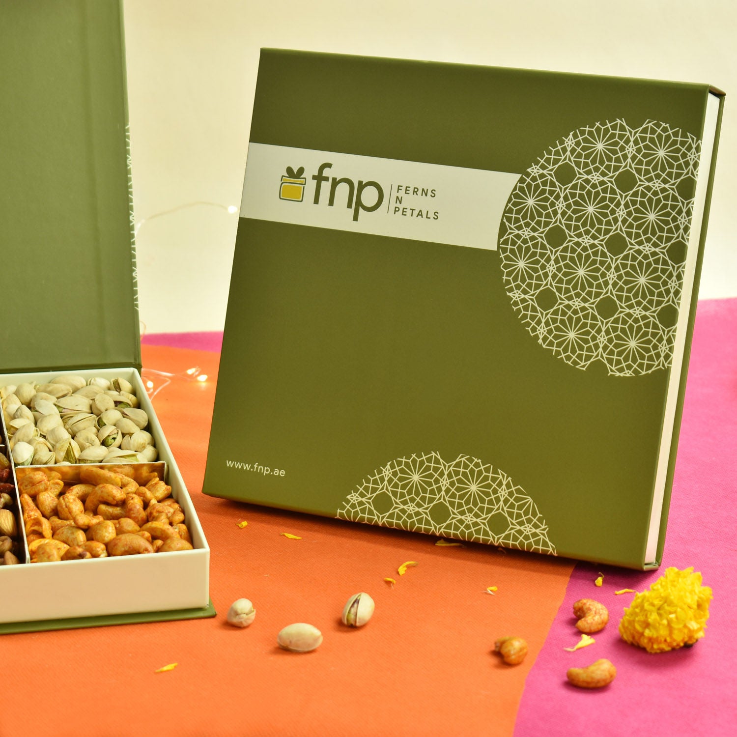 Dry Fruits and Berry Box