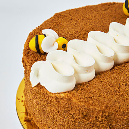 Nectar Nirvana Honey Cake