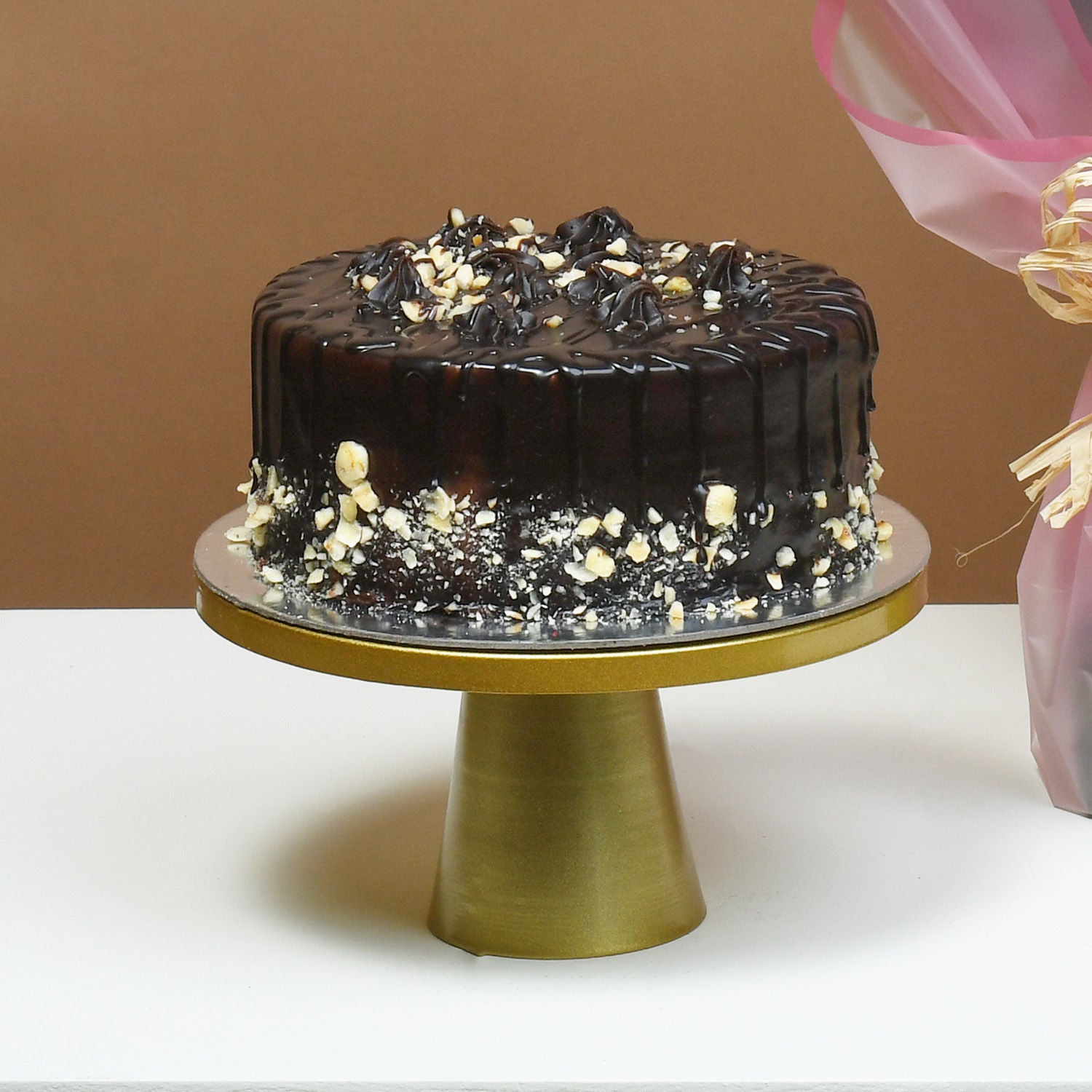 Loves Blushing Roses & Chocolate Hazelnut Cake