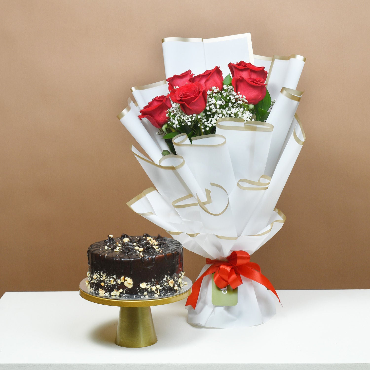 Passionate Love Roses and Chocolate Cake Surprise