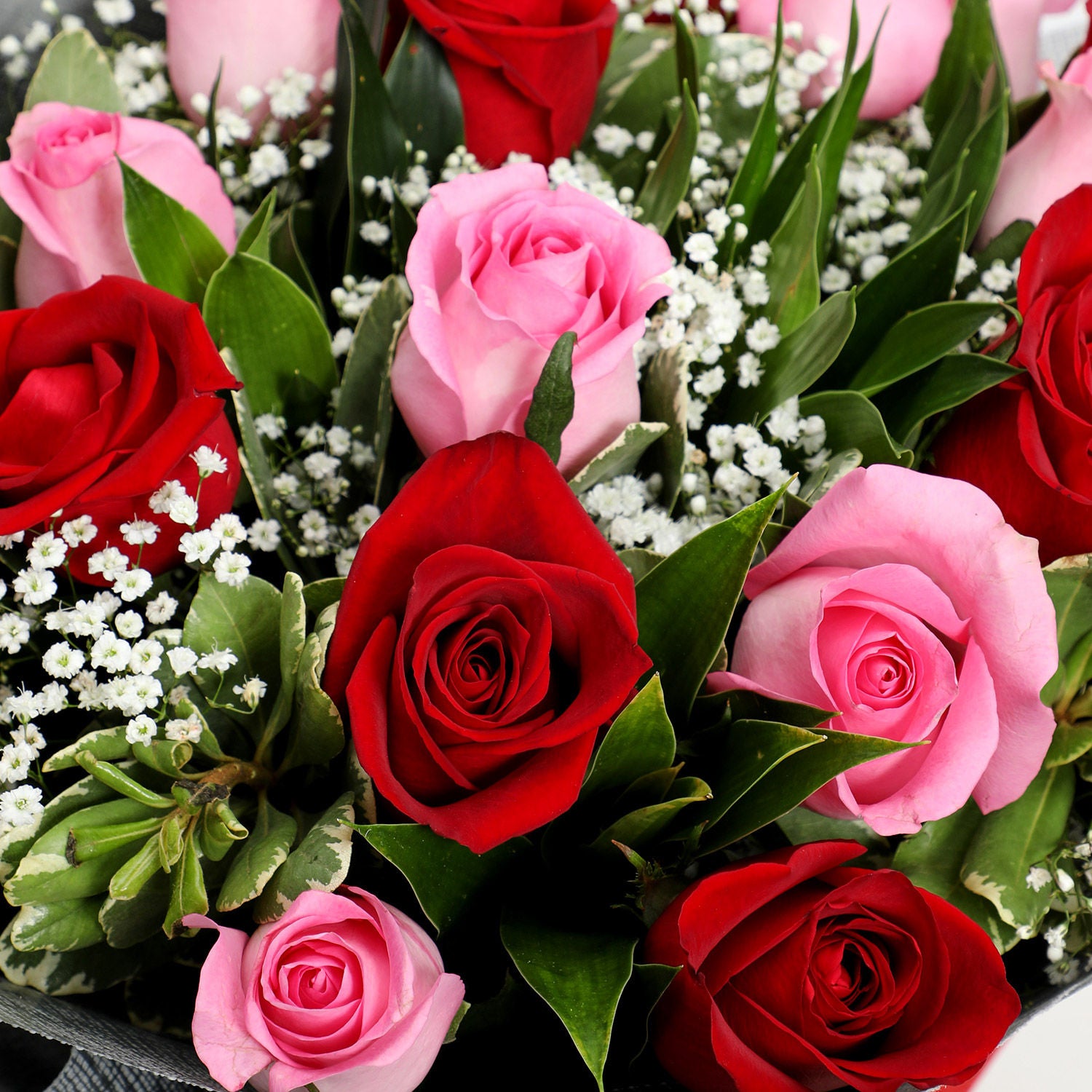 Pink and Red Luxurious Bouquet