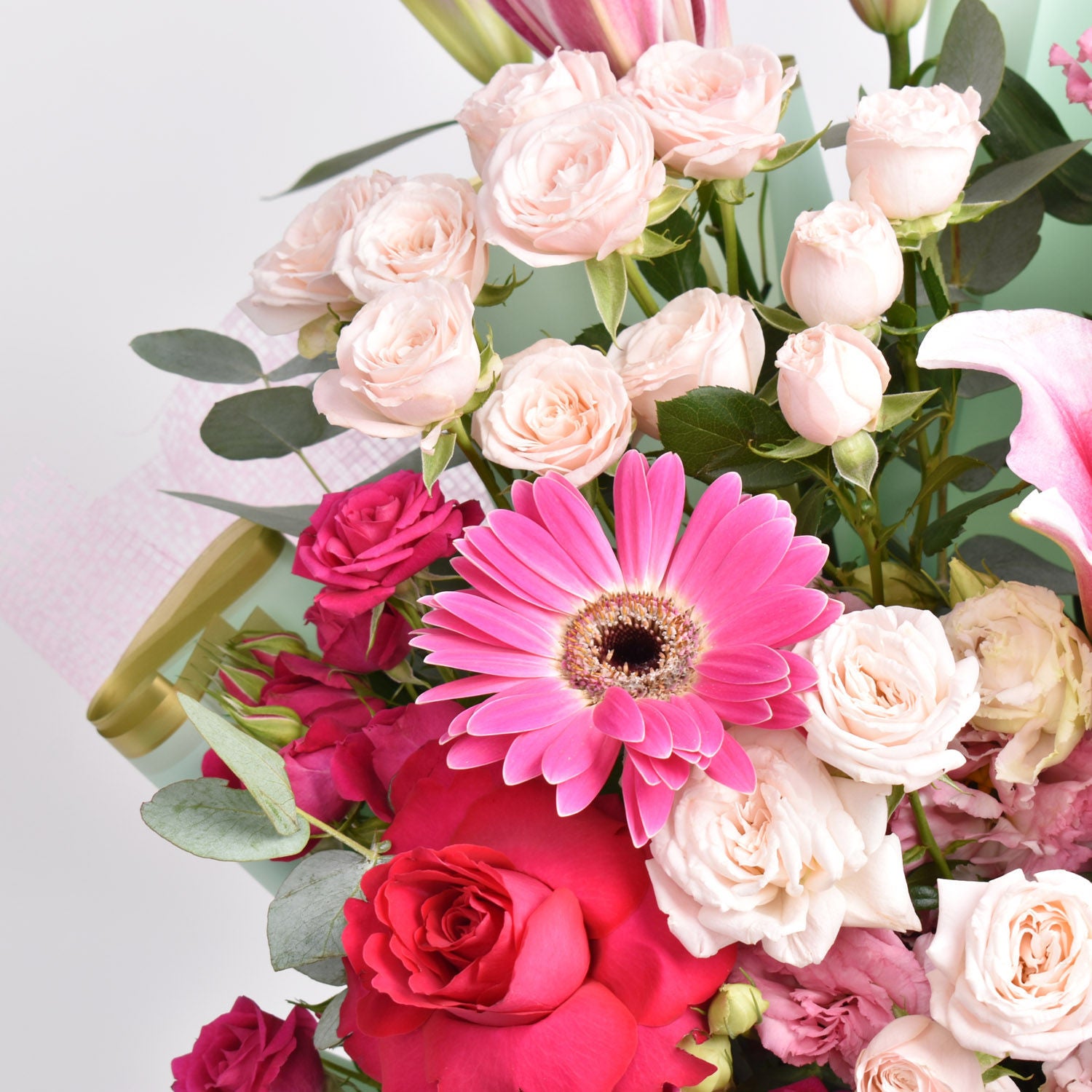 Pink Beauty Mix Flower Grand Bouquet