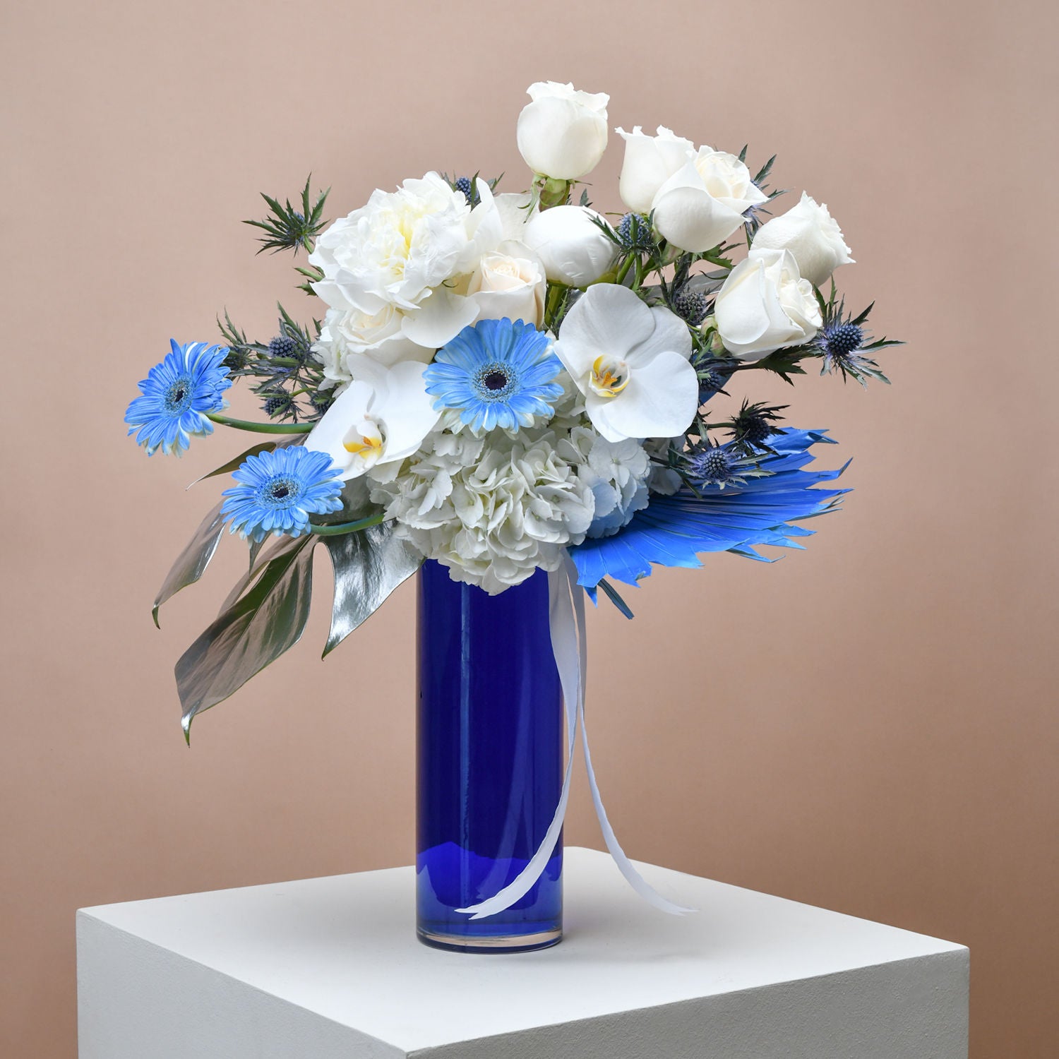 Pretty Roses & Gerberas