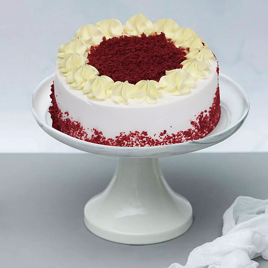 Red Velvet Cream Cake