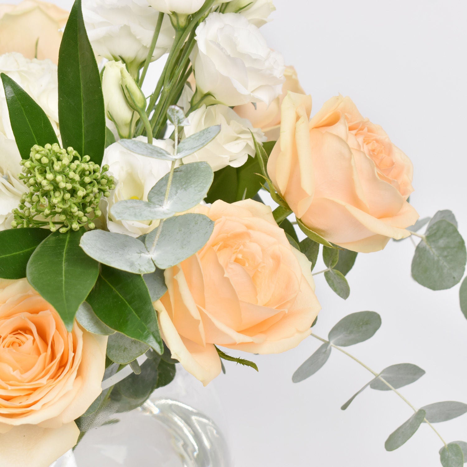 Roses and Hydrangea Flowers Table Centerpiece