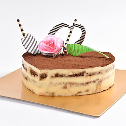 Tiramisu Heart Cake