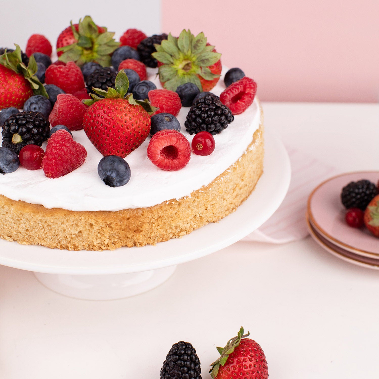 Vegan Berry Vanilla Cake