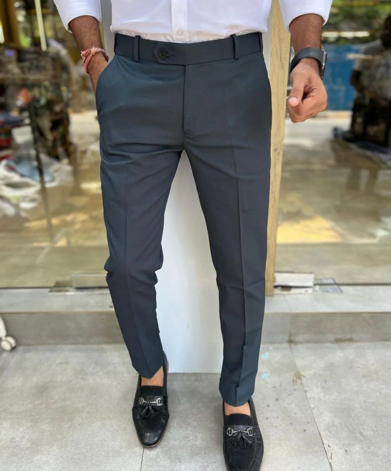 Blends Trendz Regular Fit Men Black Trousers - Buy Blends Trendz Regular  Fit Men Black Trousers Online at Best Prices in India | Flipkart.com