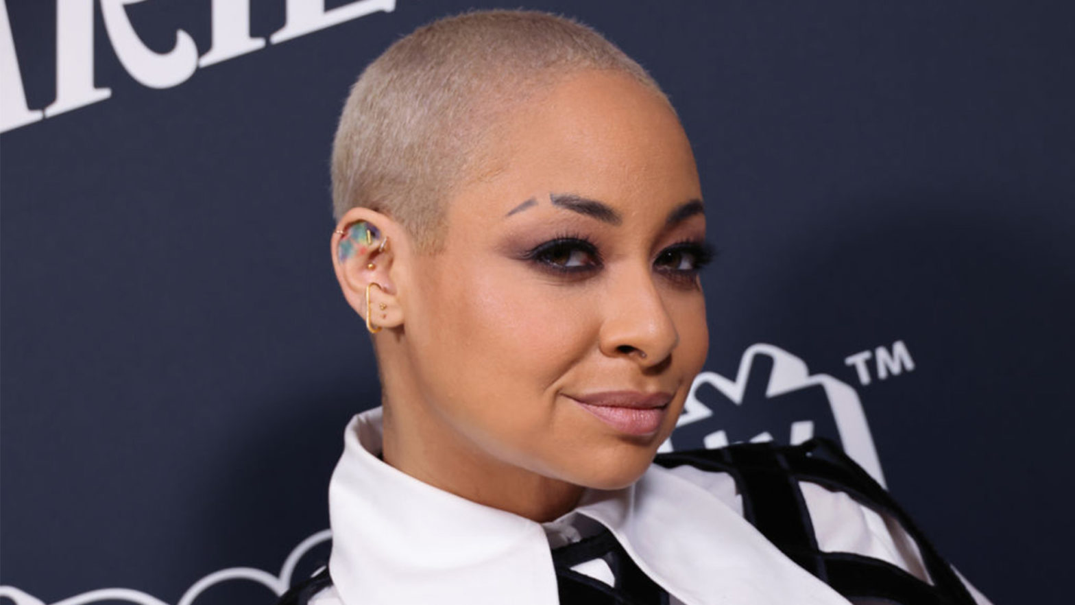 Raven-Symoné - Female Celebrities Who Shaved Their Head – BaldandBougieco