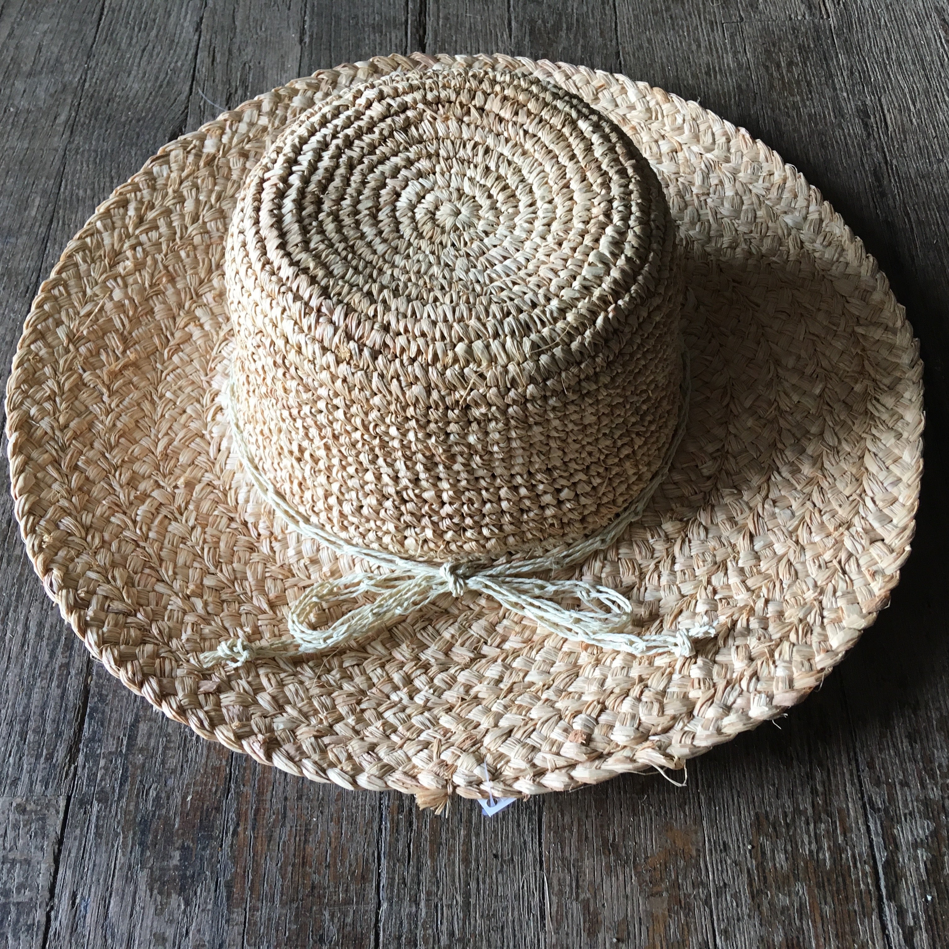 Raffia Hat – VILLAGERS