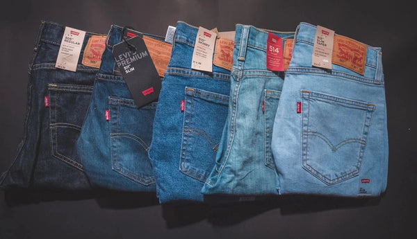 all sorts of denim jeans