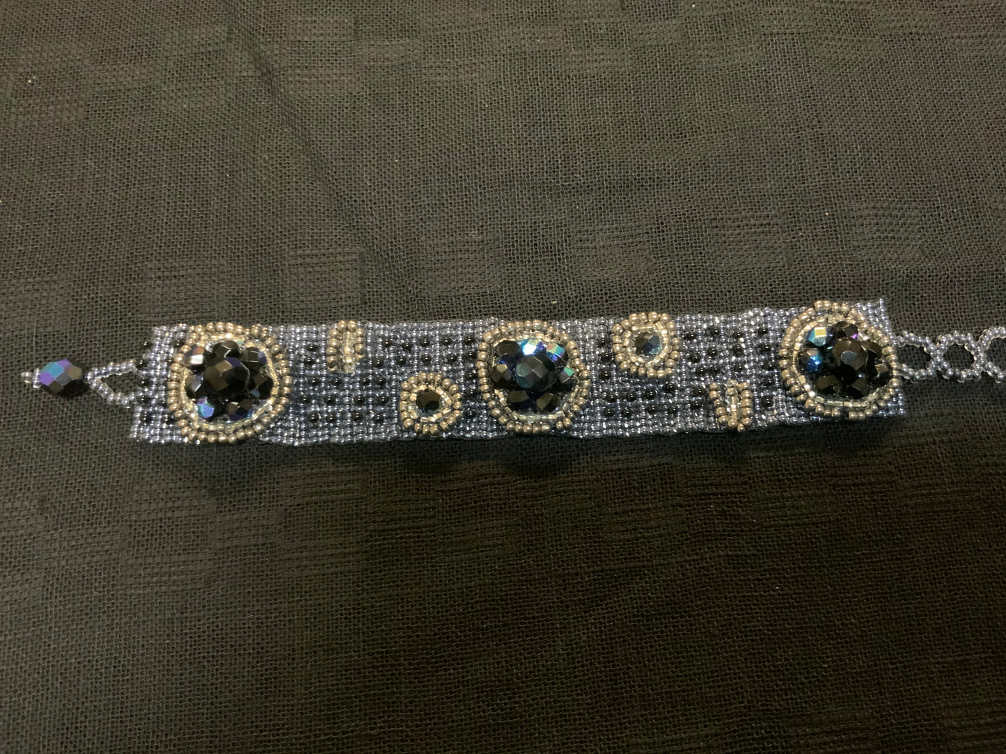 Guatemalan handcrafted glass bead bracelet 7.5”