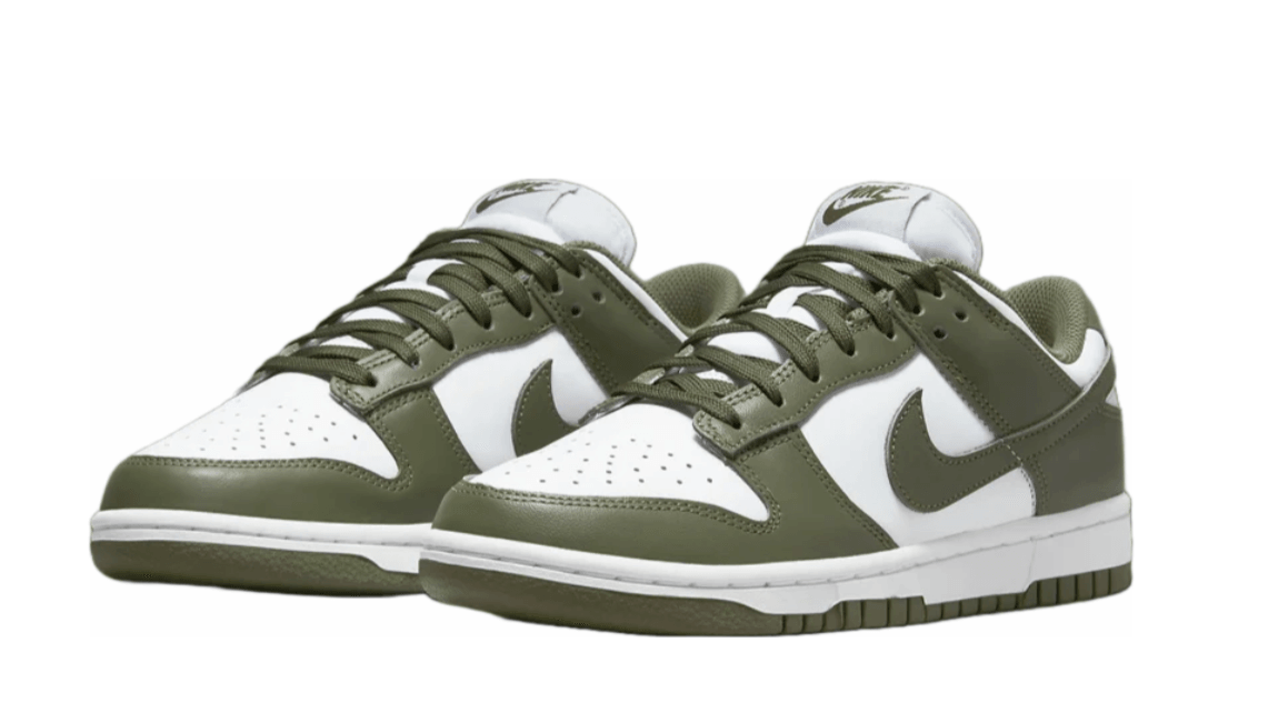 Nike Dunk Low Medium Olive (W)