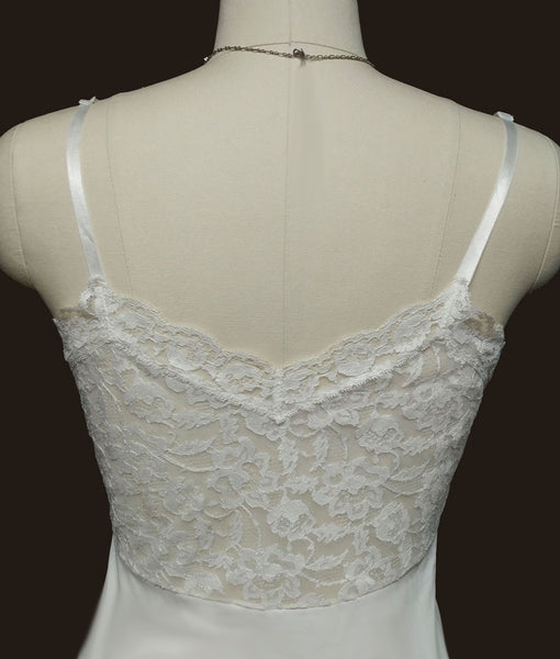 VINTAGE '60s VAN RAALTE DRIPPING WITH LACE AND APPLIQUES – Vintage ...