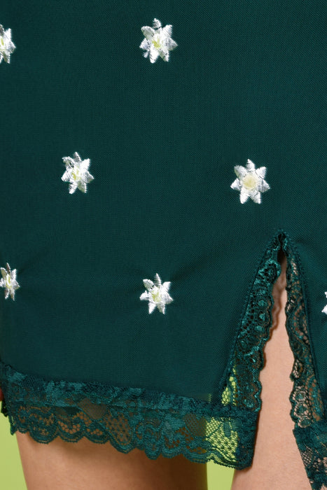Veala Embroidered Daisy Slip Dress