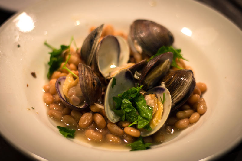 Rancho Gordo Alubia Blanca heirloom Beans in this Alubia Blancas with Clams Recipe