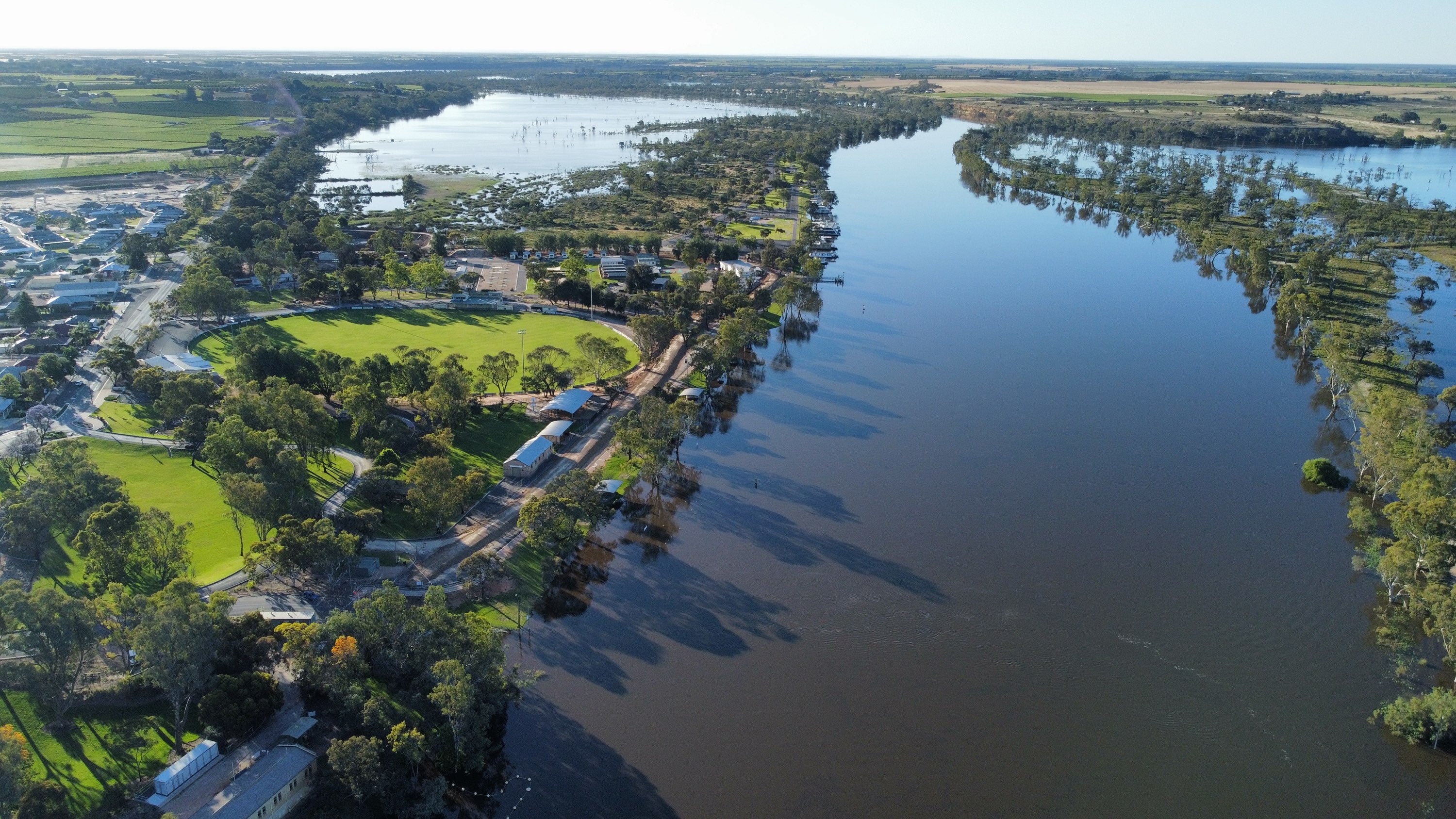 Murray River Flood Experience