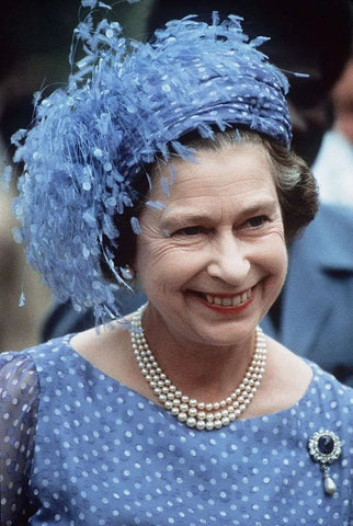 Her Majesty’s magnificent pearl necklaces