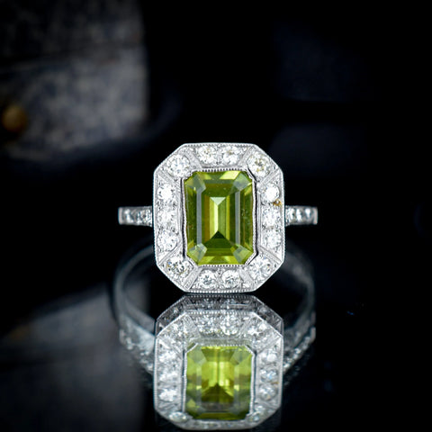 Anillo de peridoto