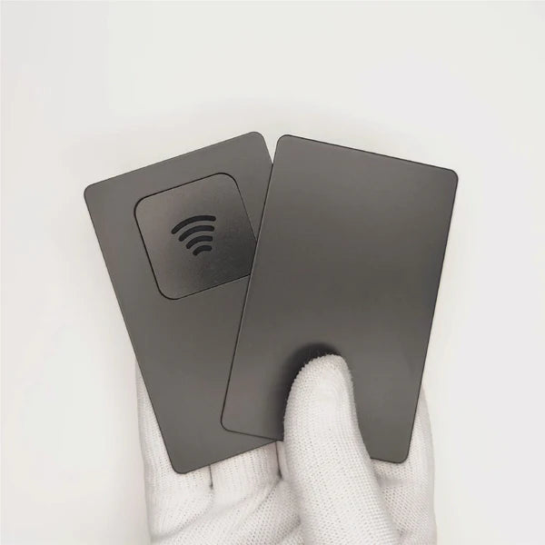Full-metal-digital-business-nfc-card-reader-white-glove