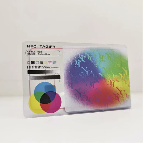 transparent-gloss-layer-nfc-business-card
