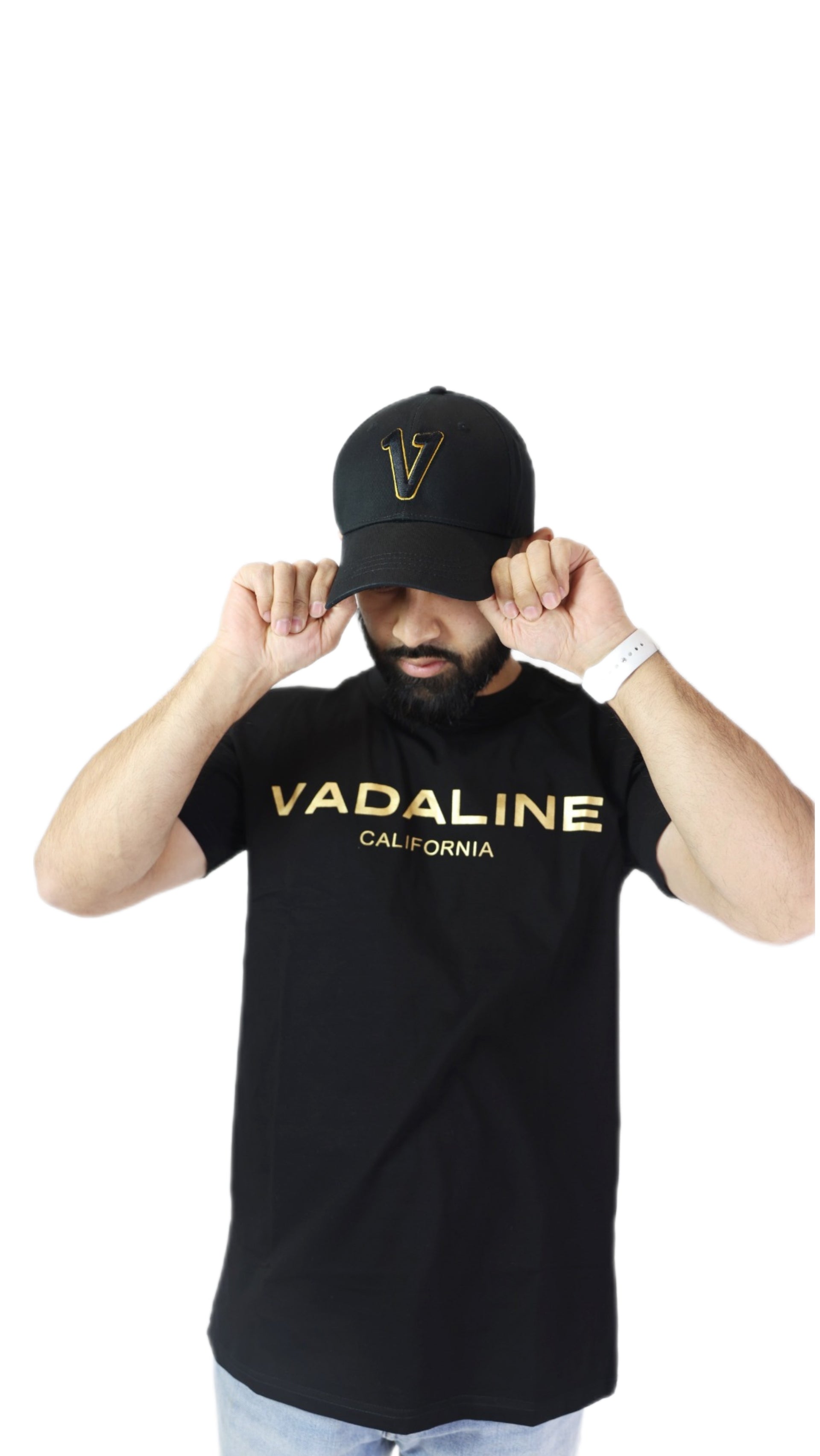 Bạn yêu thích những chiếc áo có độc đáo và khỏe khoắn? Hãy truy cập vào hình ảnh để xem chiếc áo VADALINE Signature - một mẫu áo cao cấp với chữ ký đắt giá được thêu trên ngực.