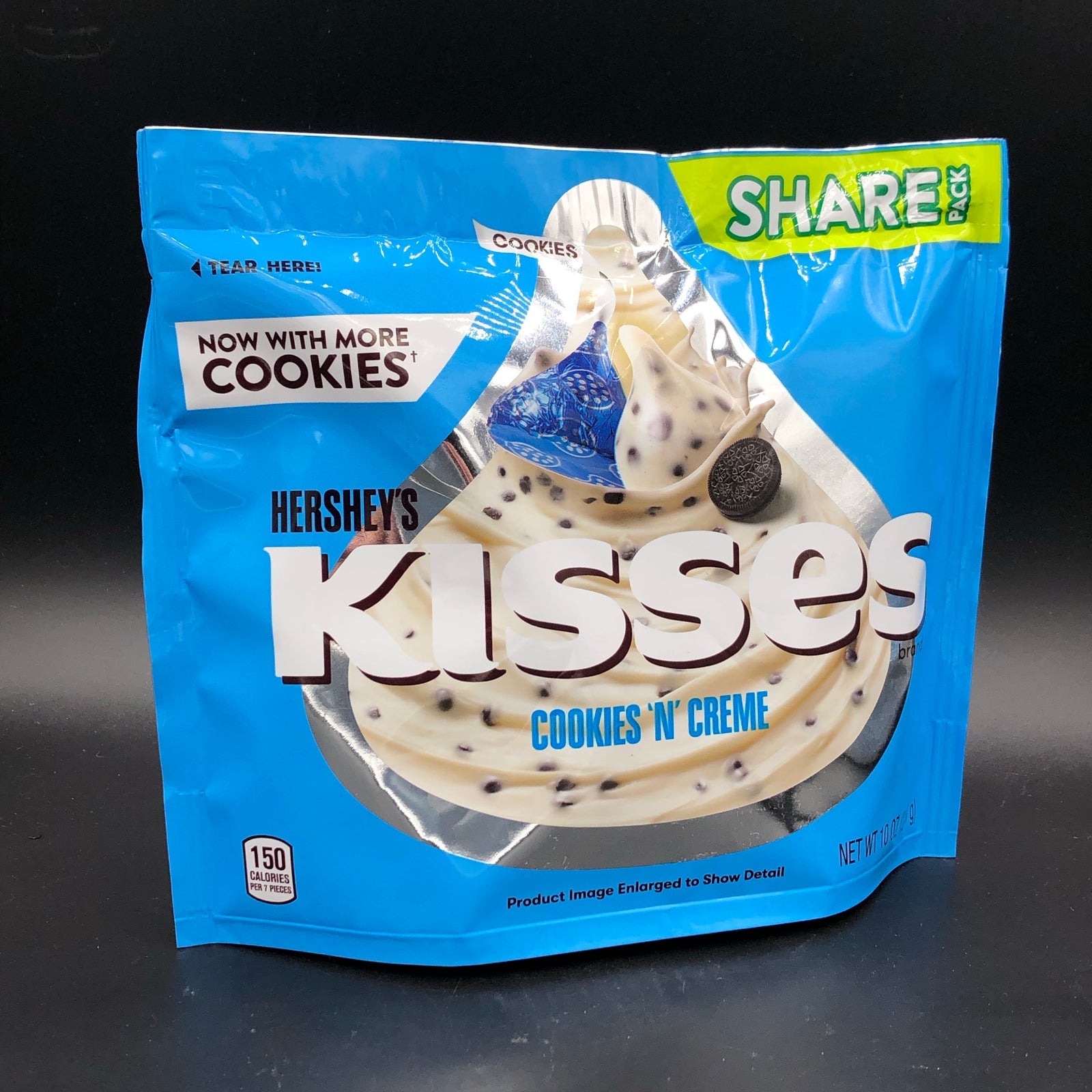 Hershey’s Kisses Cookies N Creme 283g (USA)