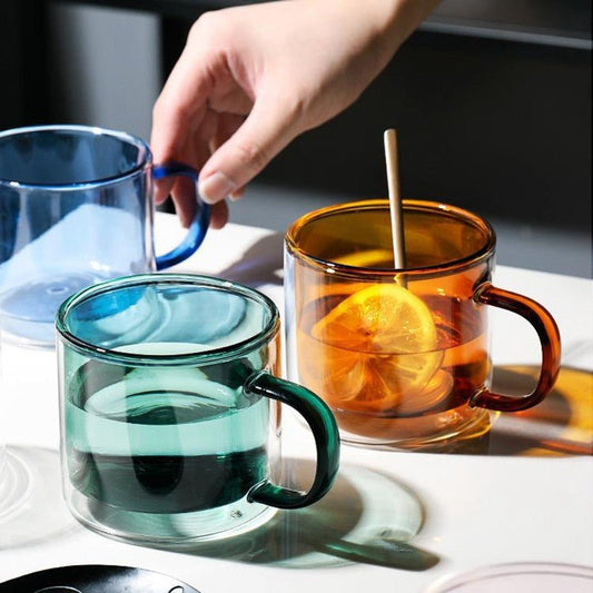 https://cdn.shopify.com/s/files/1/0686/3916/2642/products/clear-glass-double-layered-mugs-580934.jpg?v=1683227914&width=533