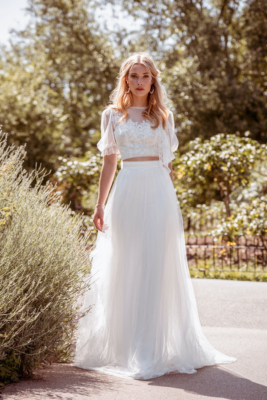 Cool-girl crepe puff sleeves. Perfect for adding to bridal separates for a  modern bridal look. – Kelsey Rose