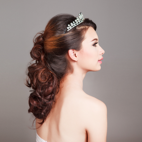 How to Choose the Perfect Sego Hair Topper for Your Wedding
