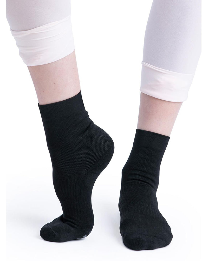 Dancers and athletes love the Apolla Alpha Shock dance socks! #Compres