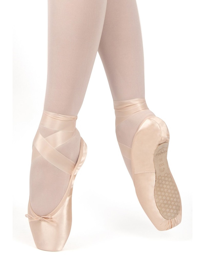 pointe shoes too small