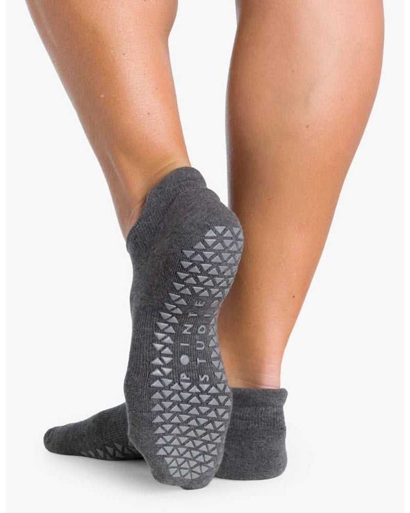 Pointe Studio Happy Cloud Crew Grip Ankle Sock - Womens - Heather Grey -  Dancewear Centre