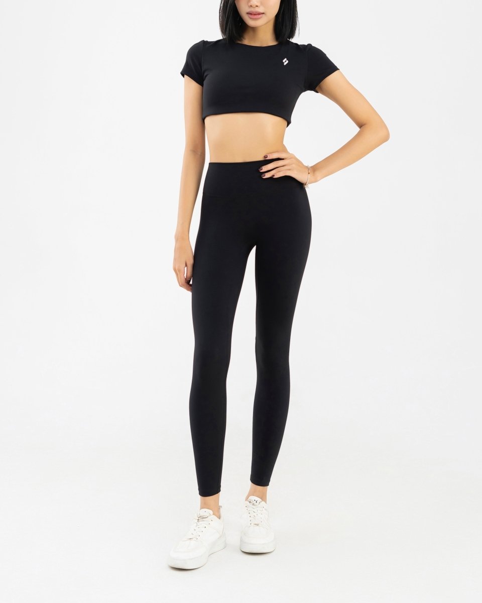 EQL Apparel | Set Strive - Black | Premium Women's Activewear