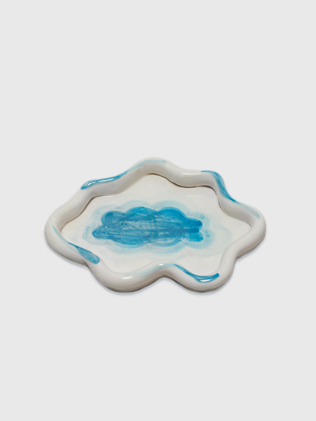 Multicolor cloud-shaped tray for kids