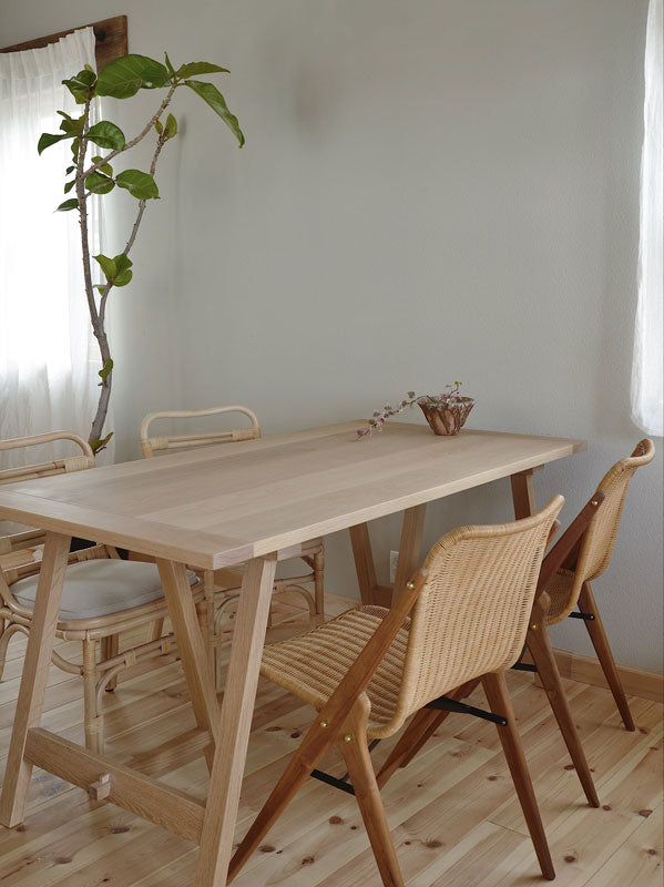 Hata Trestle Table/Desk