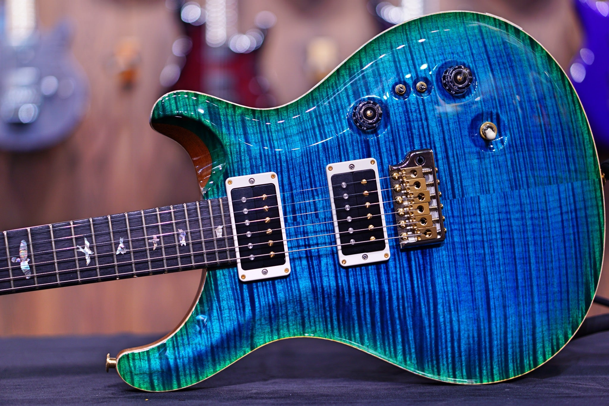 ハイクォリティ Paul Reed Smith custom24 Blue Matteo エレキギター