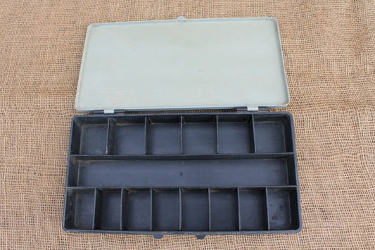 Efgeeco Tackle Box (S) And Efgeeco Float Tube. Classic Vintage. – Vintage  Carp Fishing Tackle