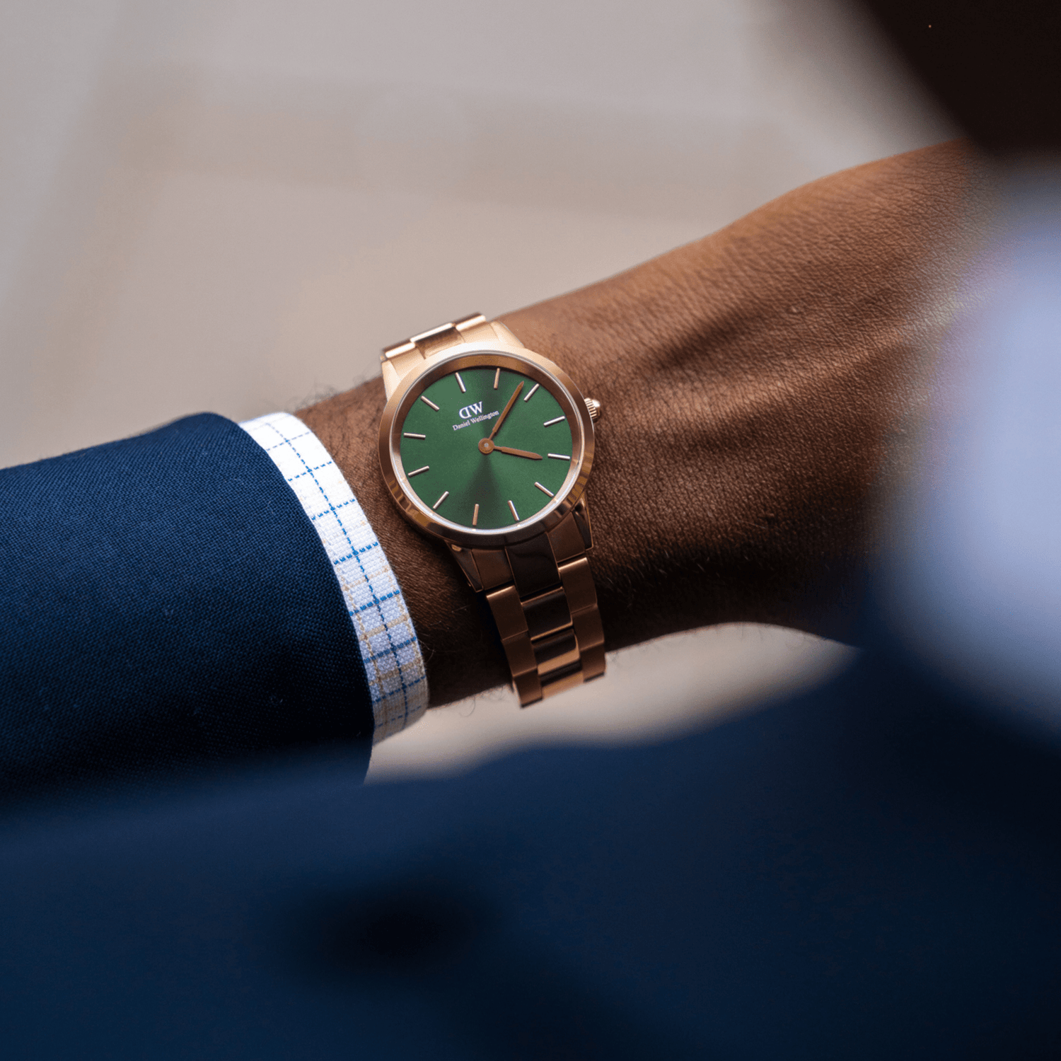 Arresteren matchmaker Overwinnen Iconic Link Emerald - Rose Gold and Emerald Watch 36mm | DW – Daniel  Wellington Global