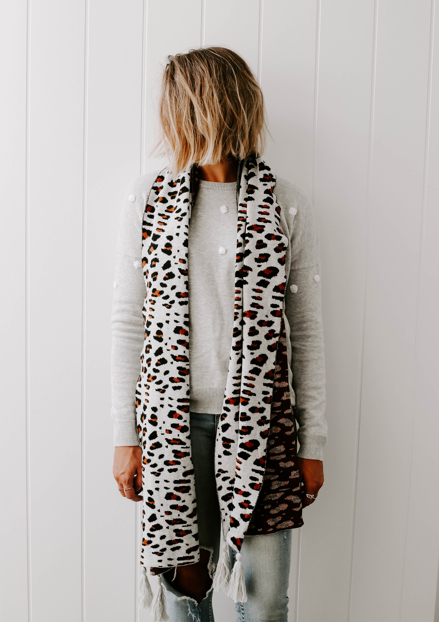 kendall knit scarf leopard print