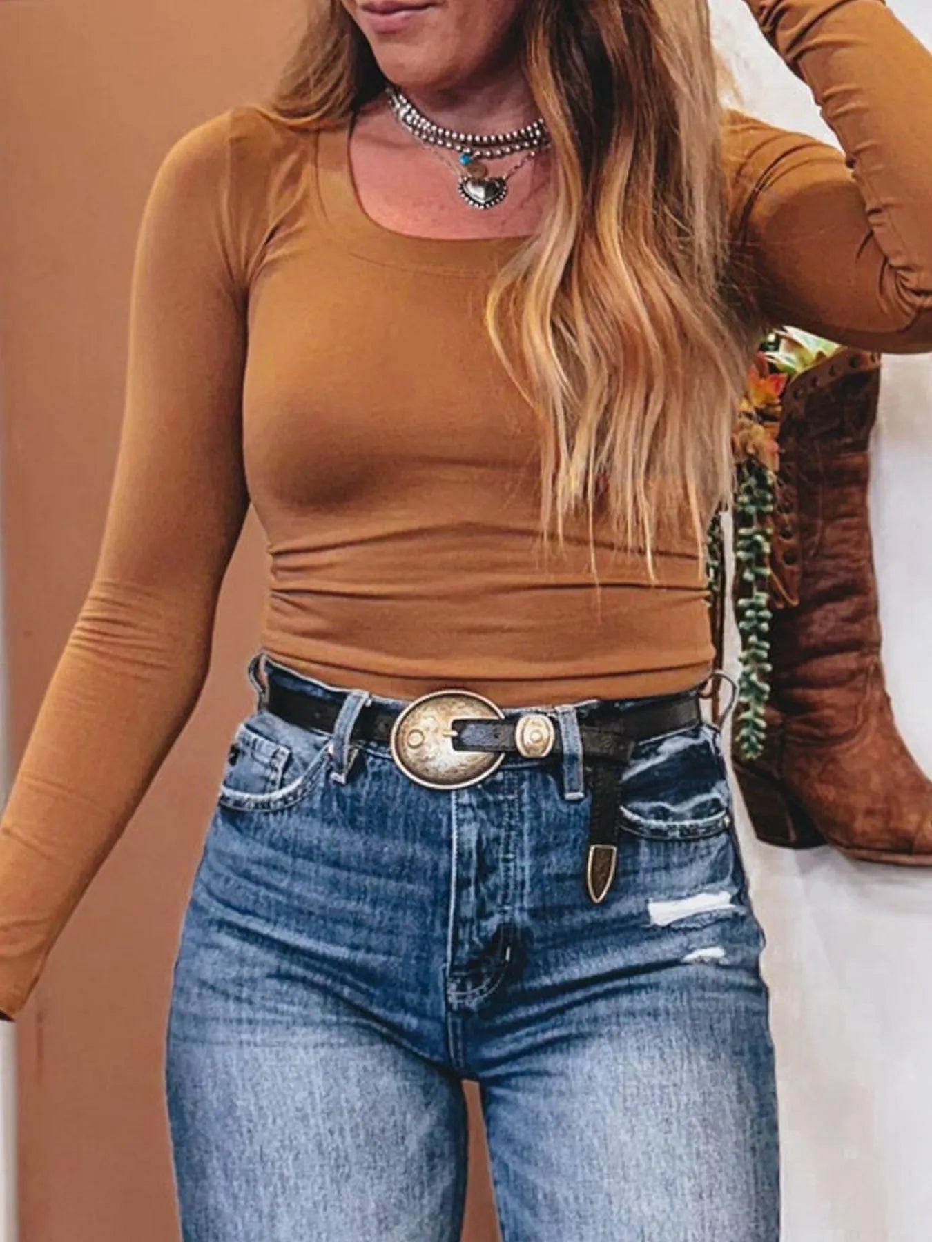 Long Sleeve Crop T-Shirt