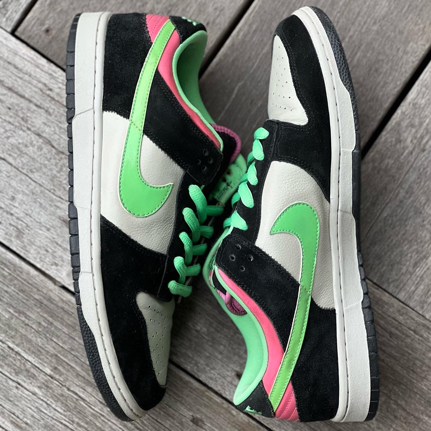 nike sb dunk low poison