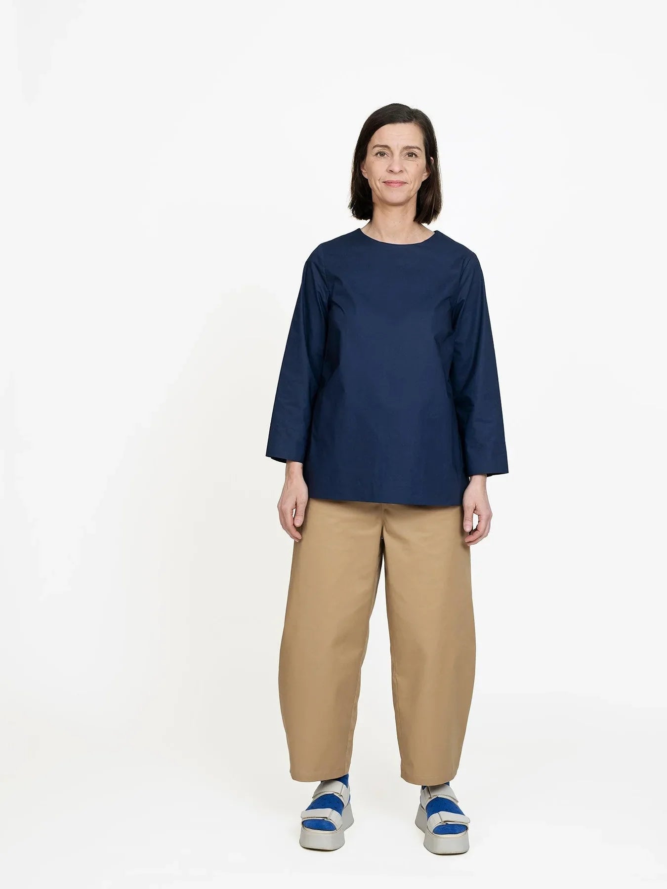 TheAssemblyLineBarrelLegTrousersSewingPattern7 1da3e1c7 b54c 4efb 8327 8ff4419840df