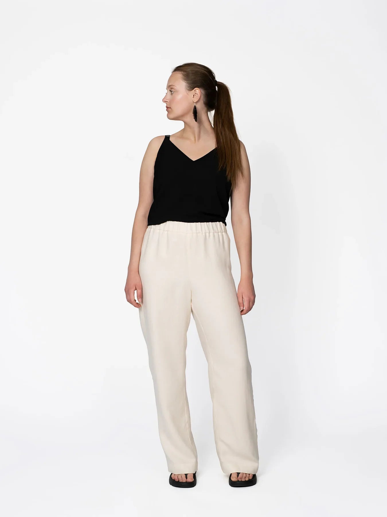 TheAssemblyLinePullOnTrousersSewingPattern1 7b9271f3 6e9c 4f3d a74d 2e40f32ee897