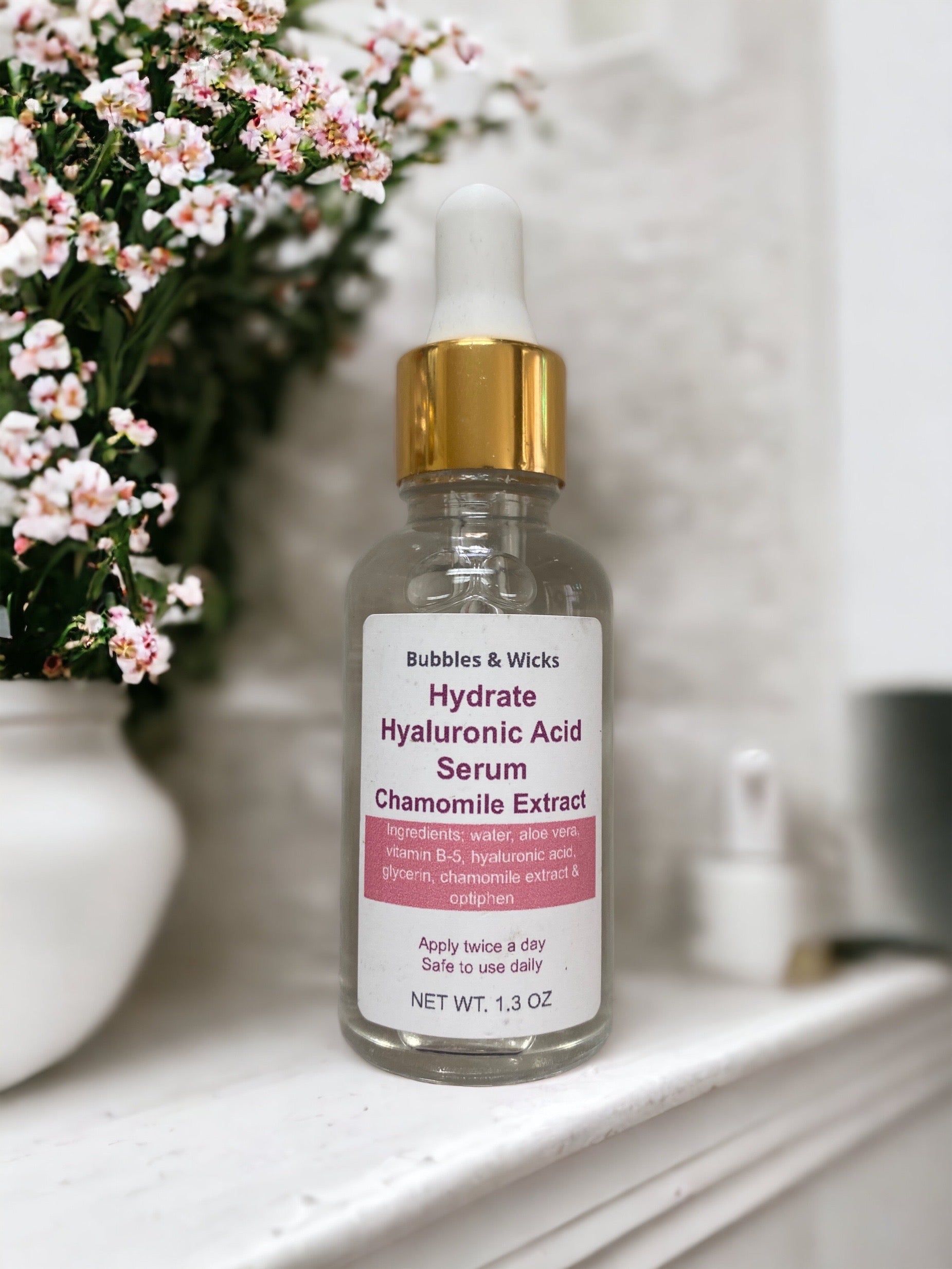 Vegan face serum with chamomile