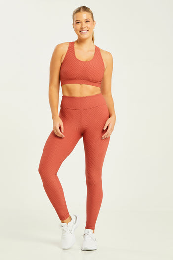 Oasis Twist Medium Impact Sports Bra - Fabletics