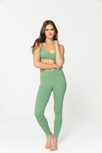 Textureless Leggings Sage (FINAL SALE)