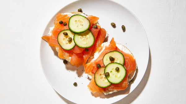 smoked salmon bagel