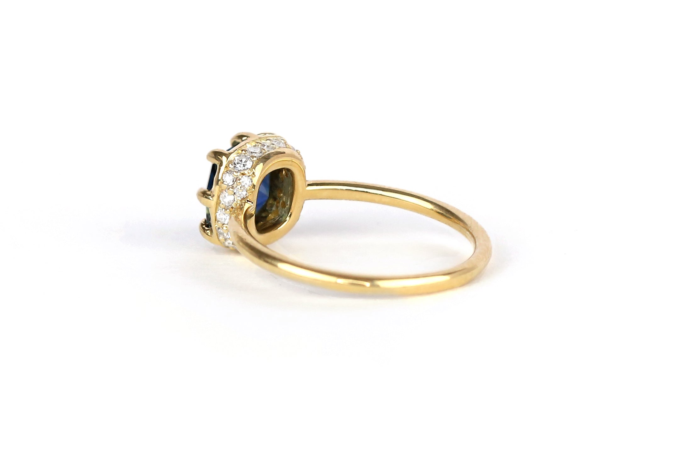 Bi-Color Untreated Sapphire Lucidus Collet Ring